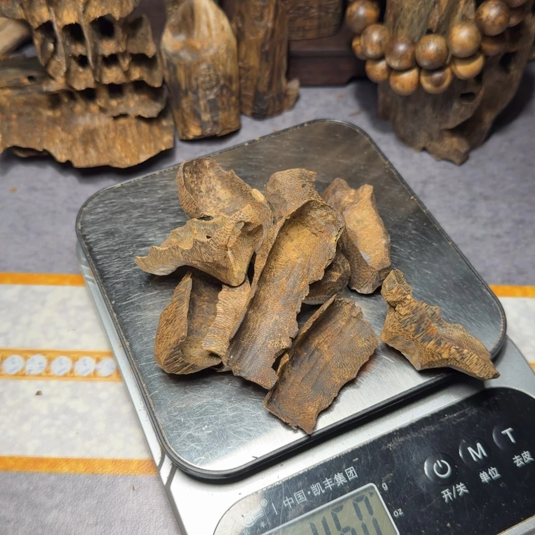 阿***大木乌身包壳熏香原材料46克