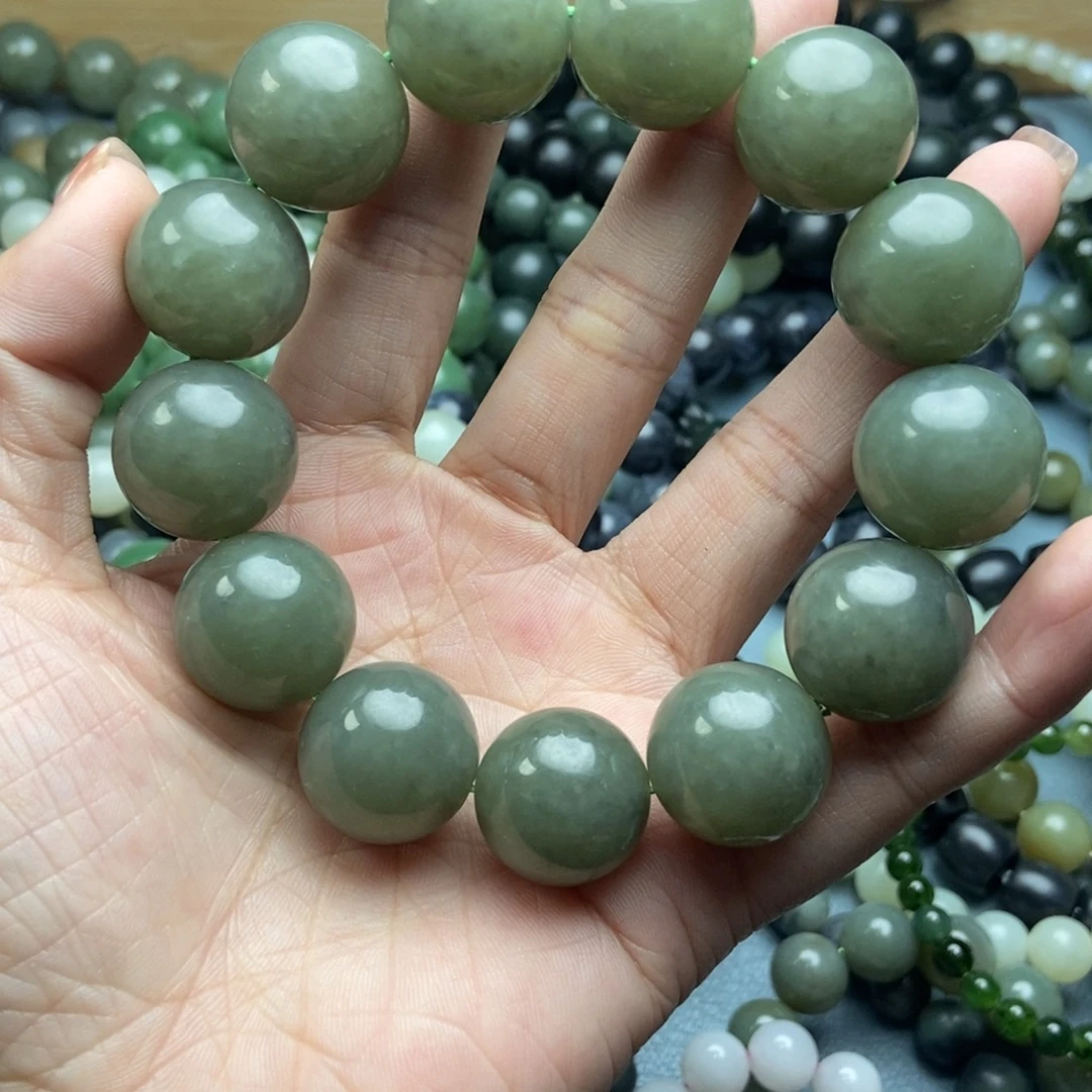 和田玉未镶嵌手链