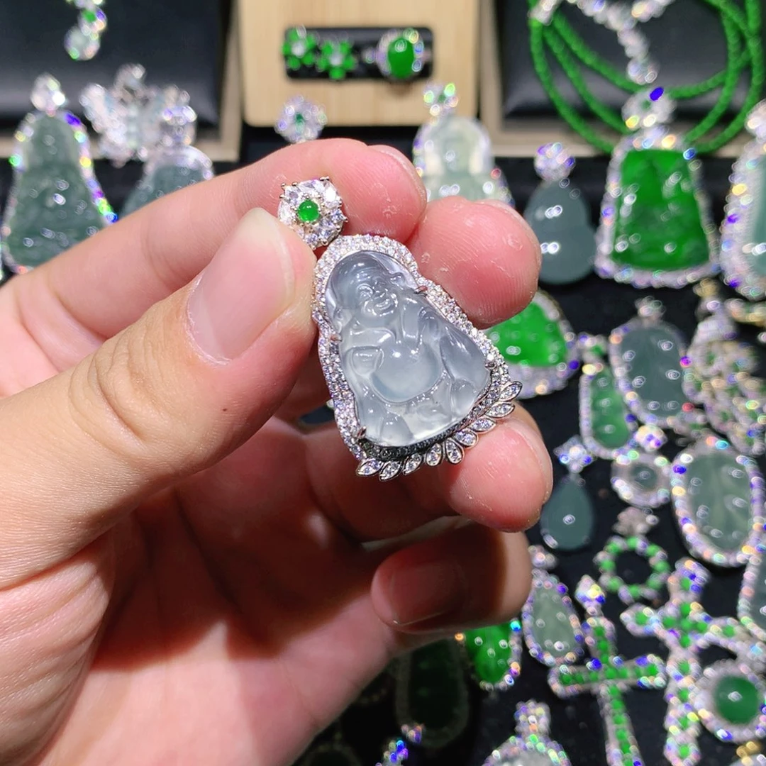 翡翠银S925镶嵌吊坠(赠链)