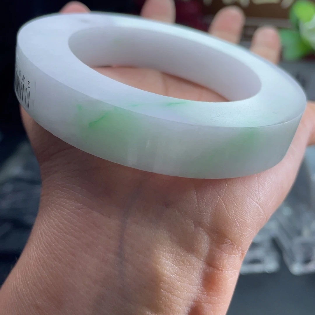 T***沅定制翡翠未镶嵌正圈