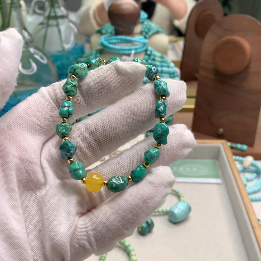 绿松石未镶嵌饰品