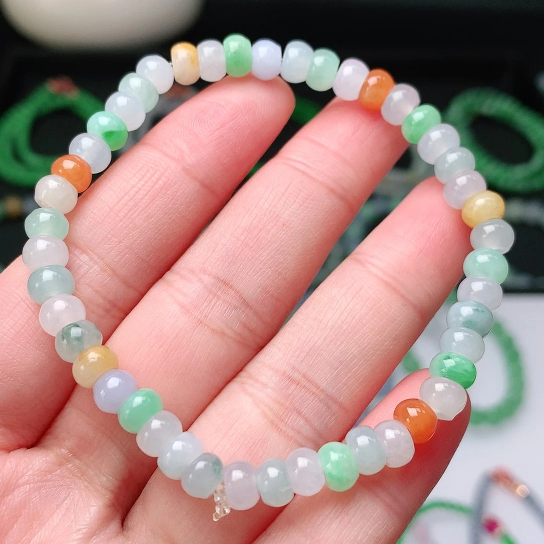 翡翠手链未镶嵌翡翠