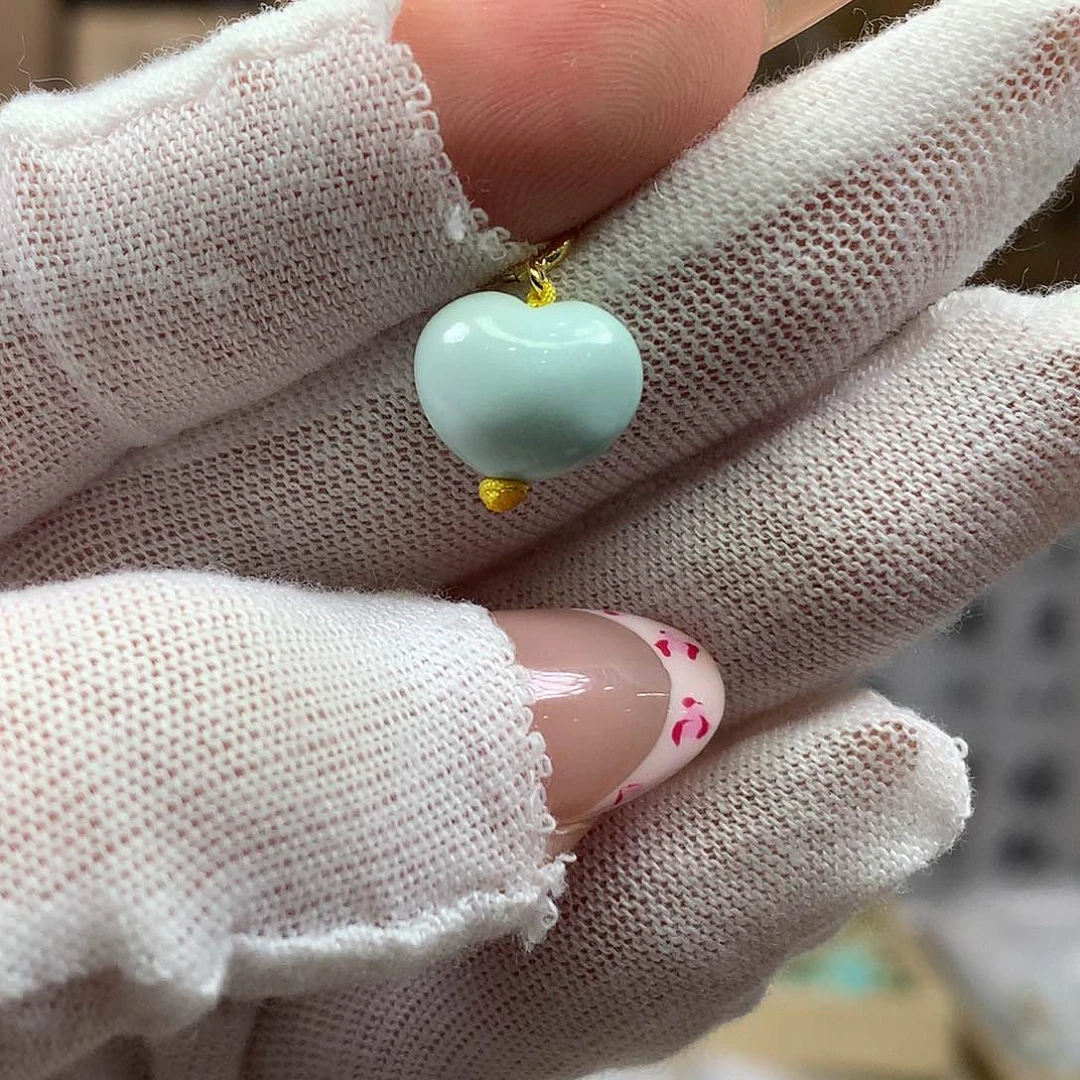 绿松石未镶嵌挂件