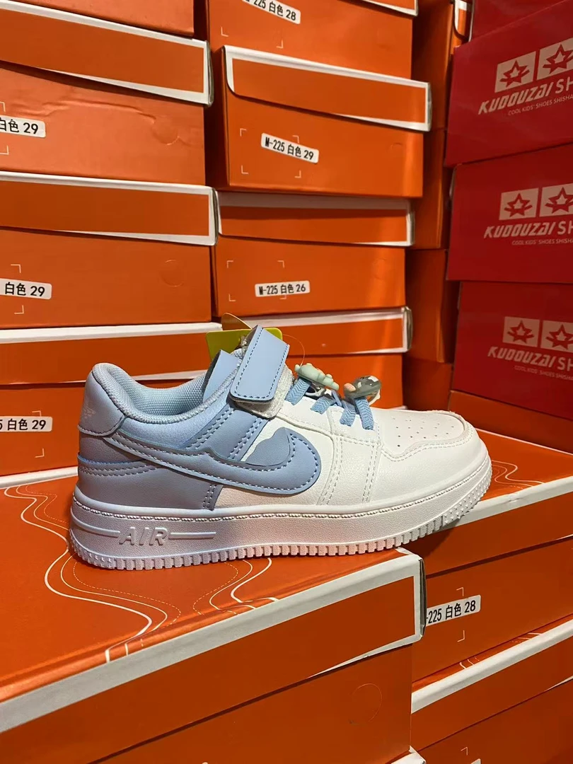 实体撤柜高质量库存童鞋（默认微微瑕 介意勿拍）1