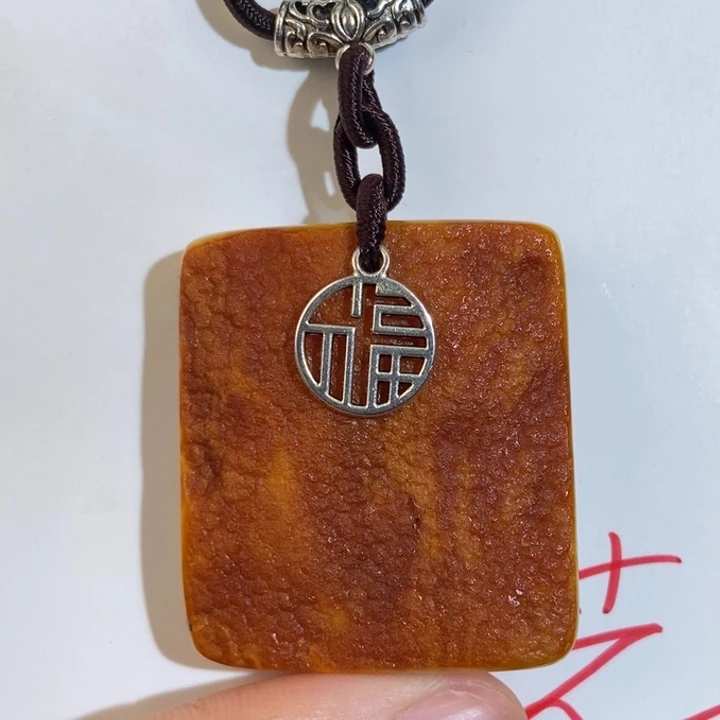 定制琥珀未镶嵌琥珀