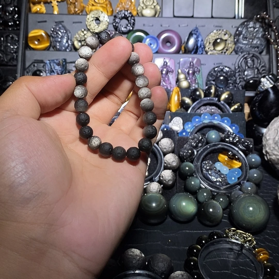 x***店黑曜岩未镶嵌手链