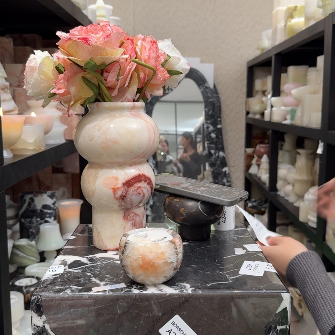 大理石A232。关机。