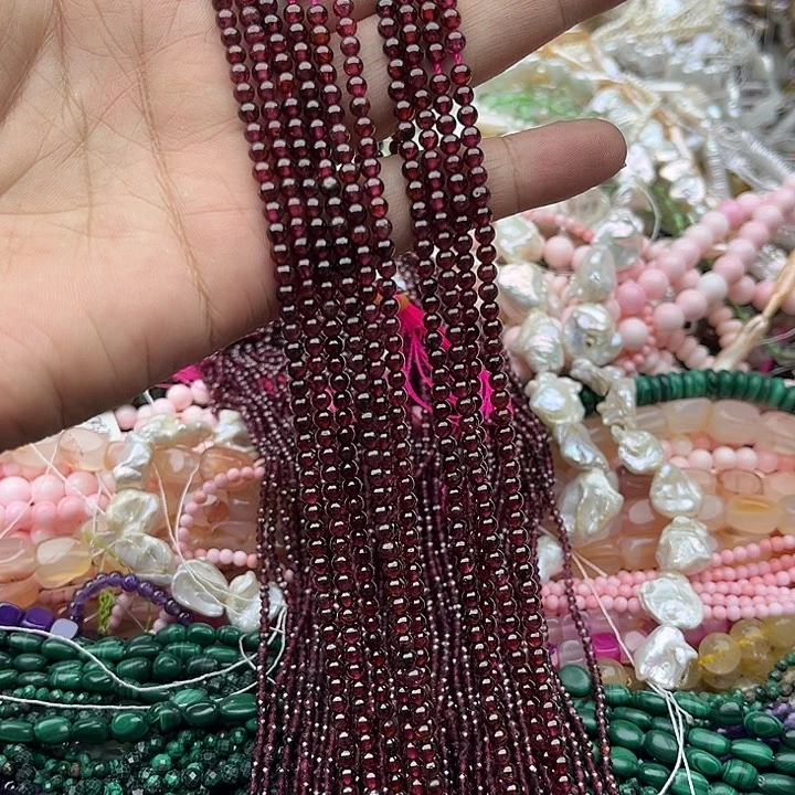 玛瑙/玉髓未镶嵌珠宝半成品一条3mm石榴石