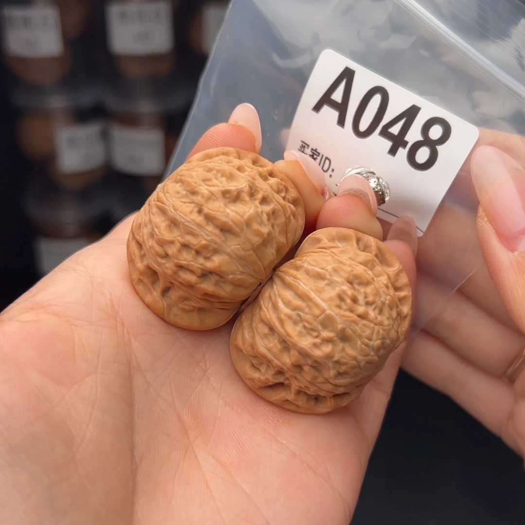 文玩核桃吊坠铁锤40+全品