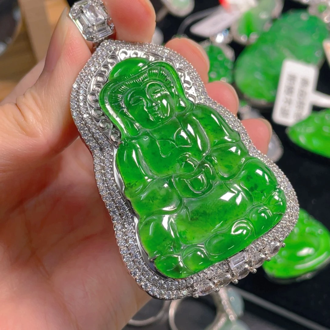 吊坠(不含链)未镶嵌翡翠