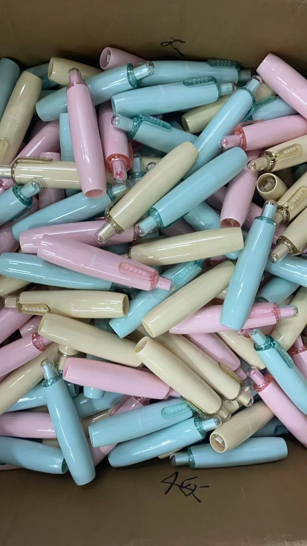 随机发12个长立按动修正带