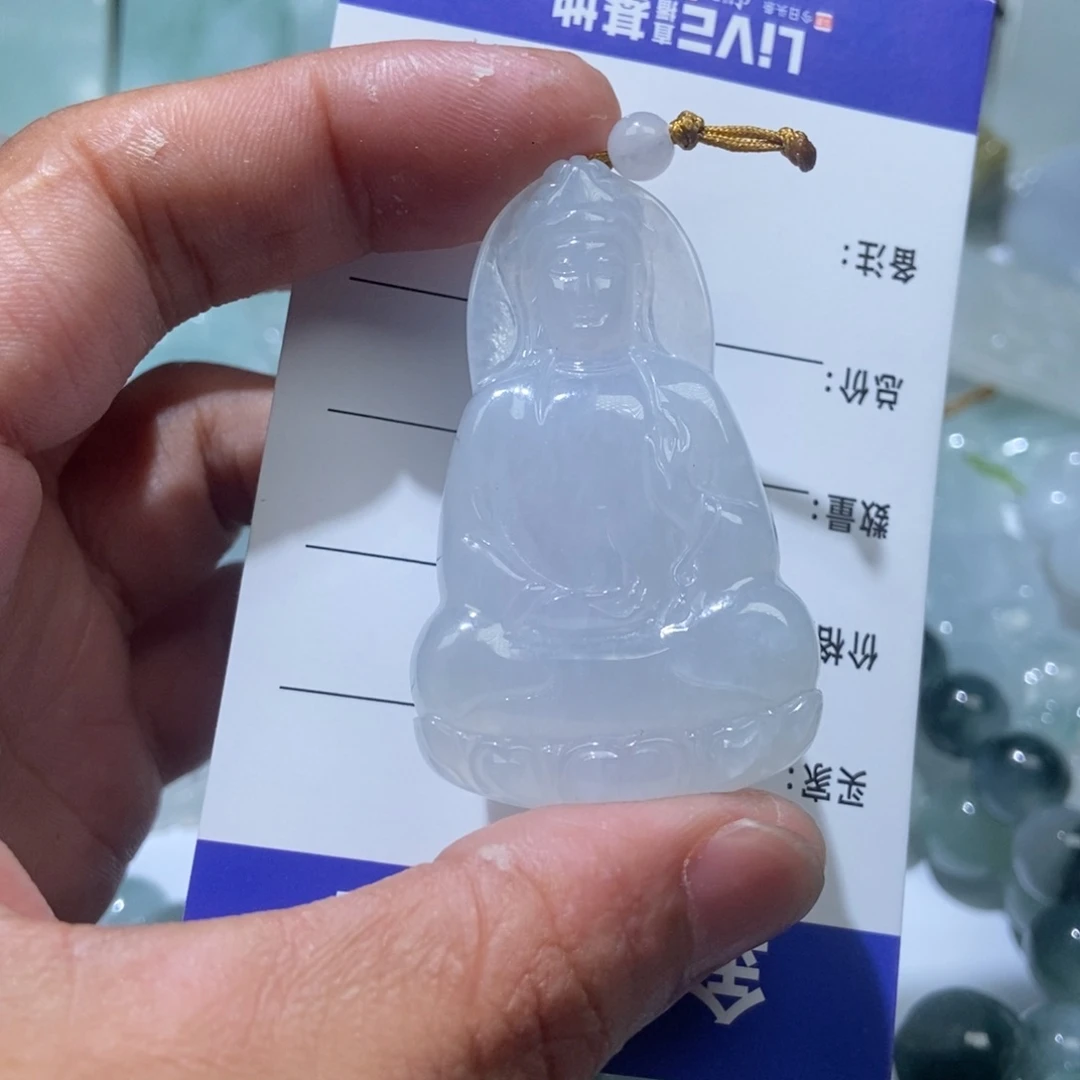 定制翡翠未镶嵌素衣观音