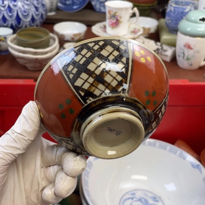 他家瓷器真美…开播了