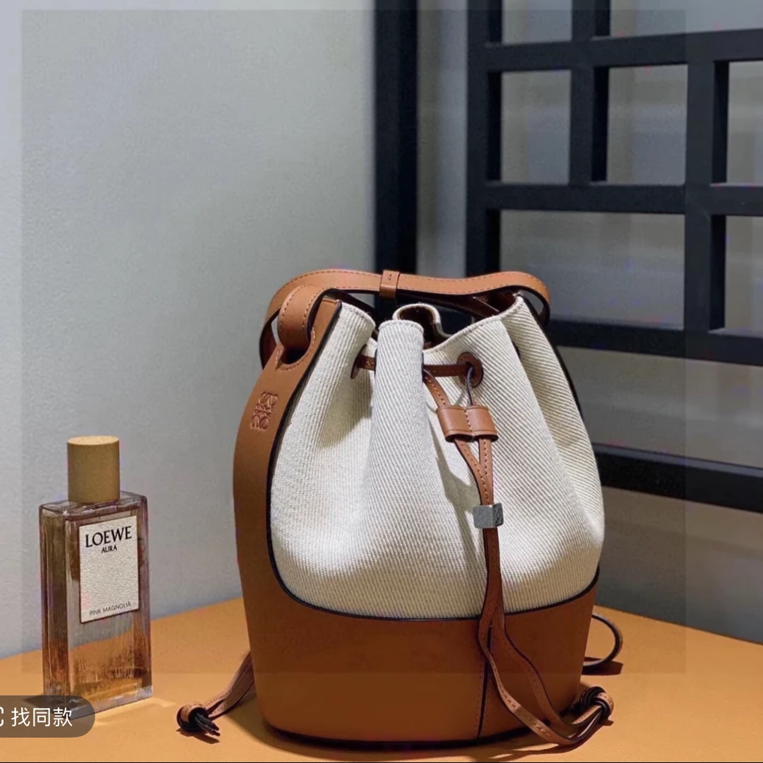 95新 LOEWE/罗意威 罗意威Loewe 抽绳水桶972996