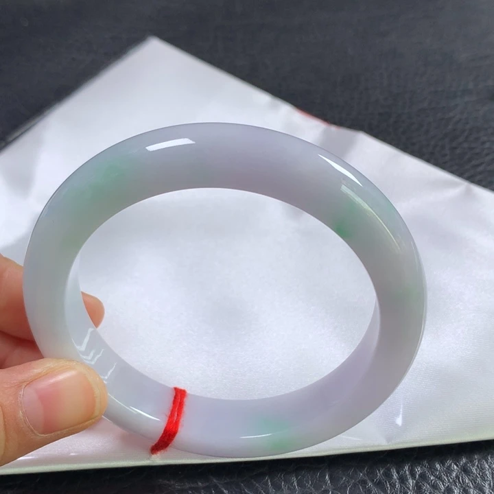 翡翠未镶嵌手镯60圈