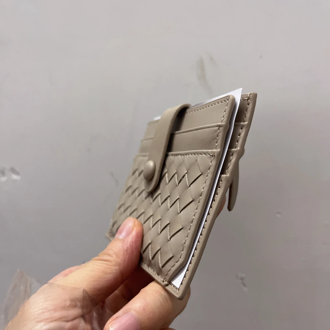 编织真皮卡包*特