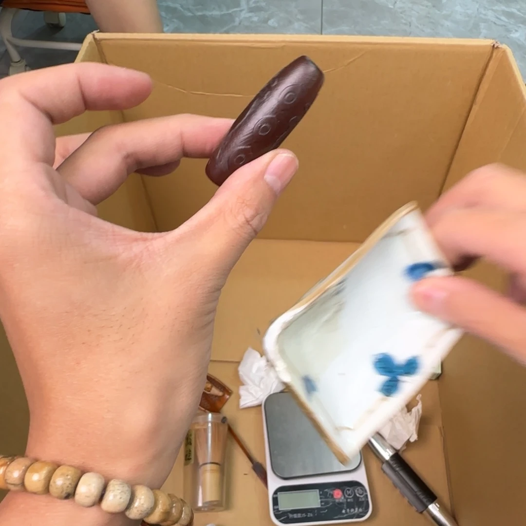 绿泥陶瓷孤品单件车里拍