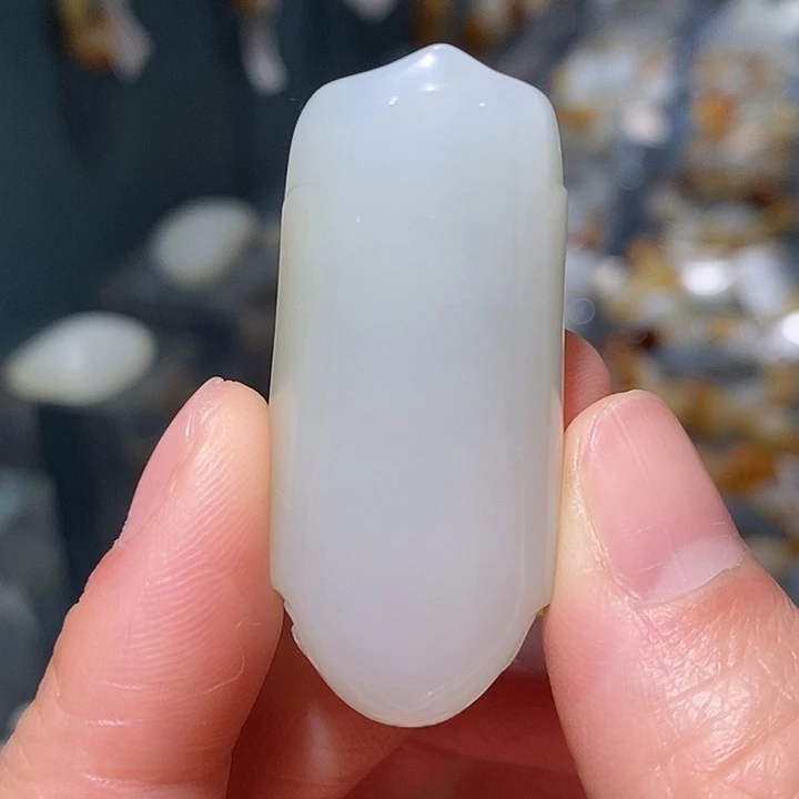 和田玉未镶嵌颈饰和田玉平安牌20克