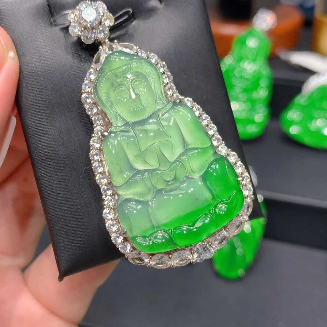 颈饰银S925镶嵌翡翠