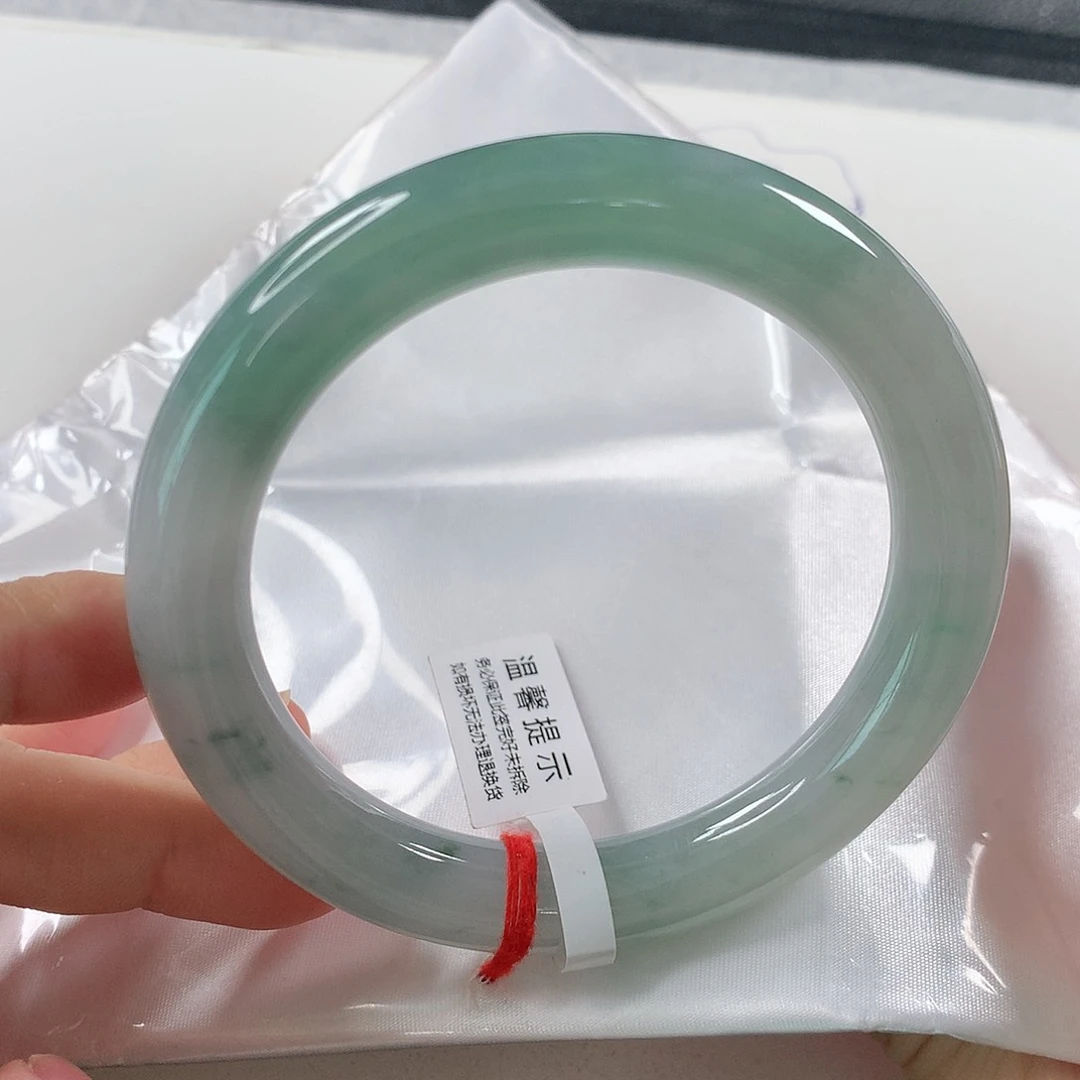 翡翠手镯（圆镯）未镶嵌60-61 ⑨⑥