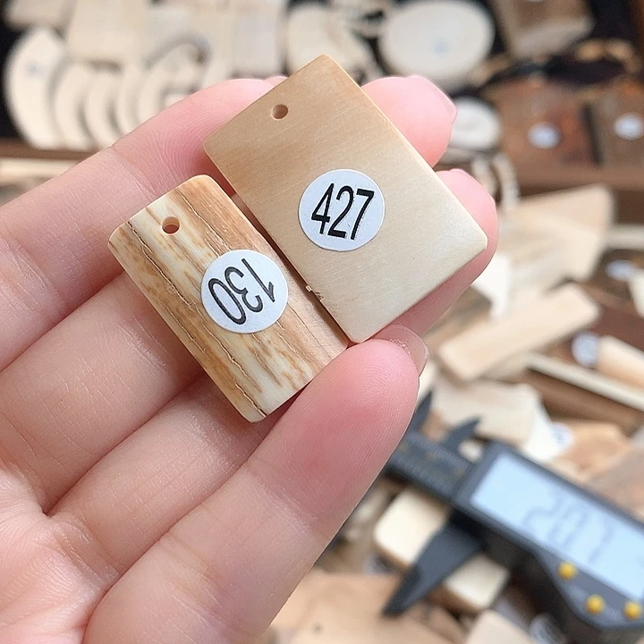 泥塑不打孔联系客服