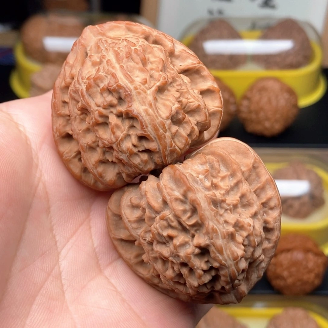 把件文玩核桃42三角白