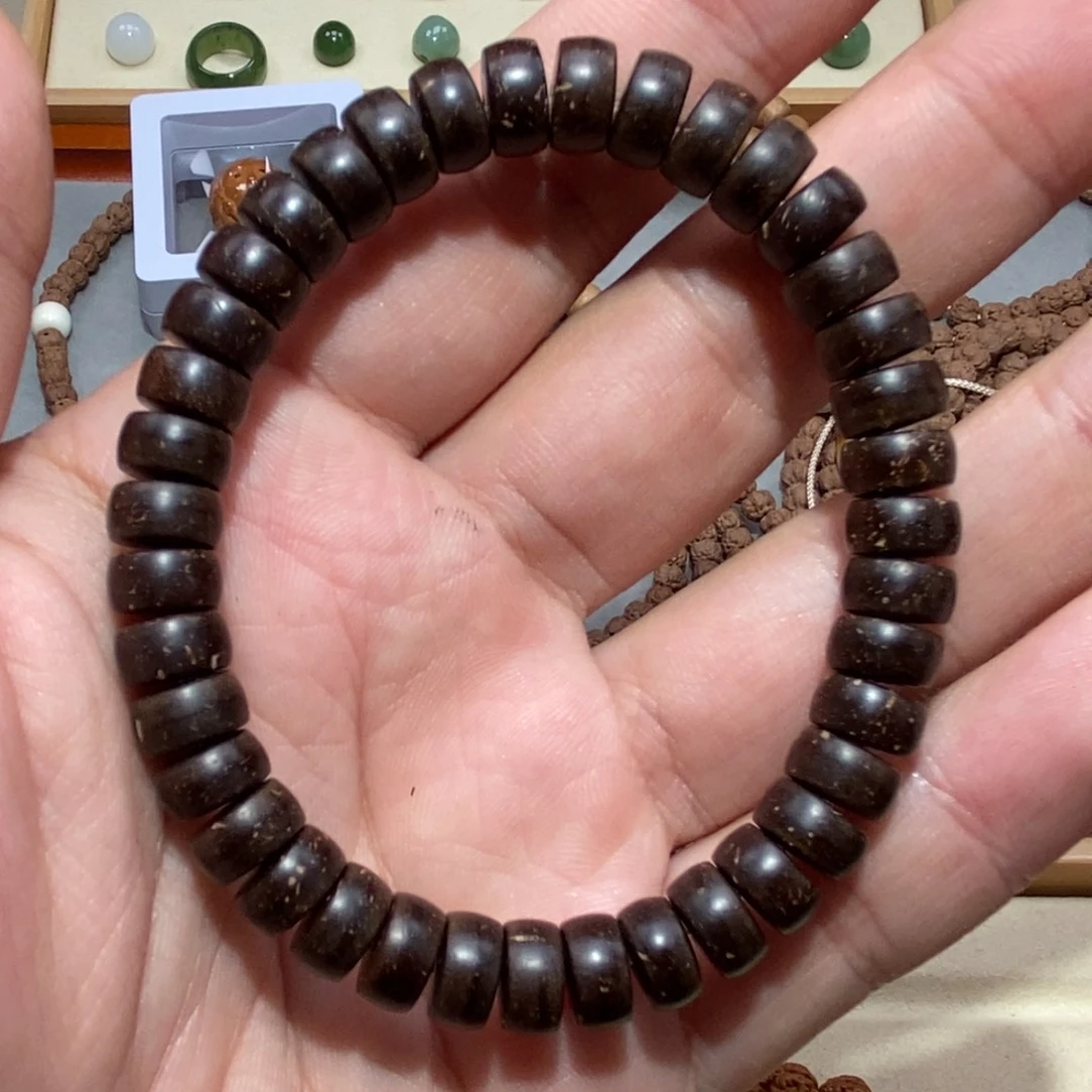 吊坠桃核58948948849