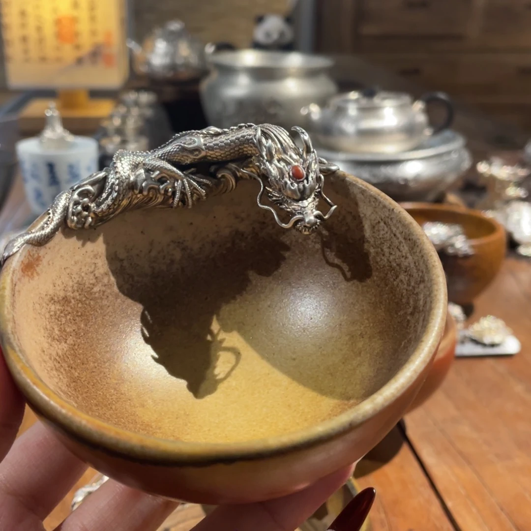 郝****配顺丰快递包邮茶空间