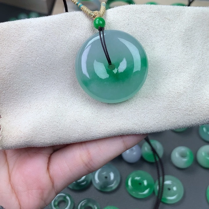 L***孩平安扣吊坠项链挂坠