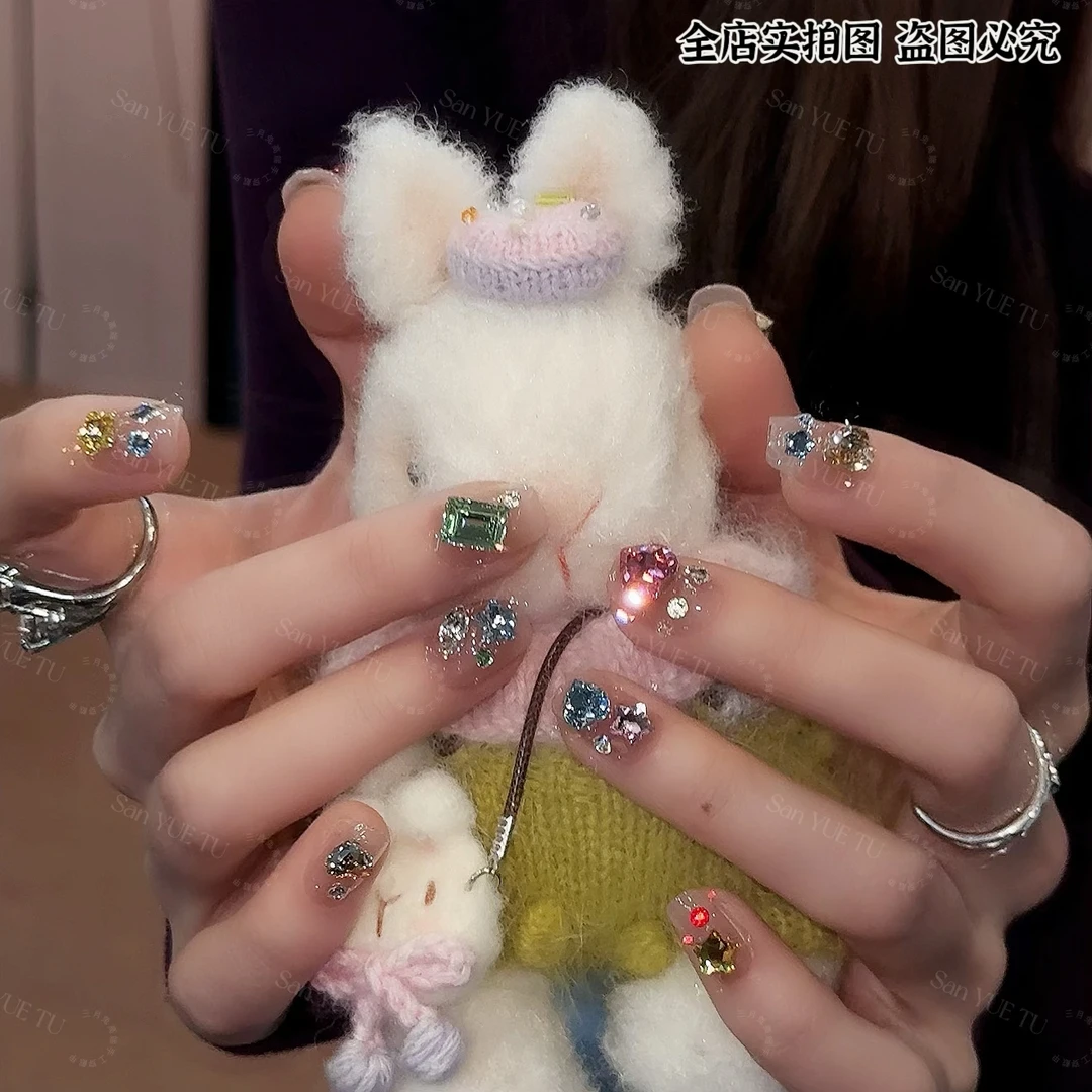 宝石盒子-施华洛满钻三月兔爆闪春季穿戴甲新款穿戴甲美甲穿戴甲