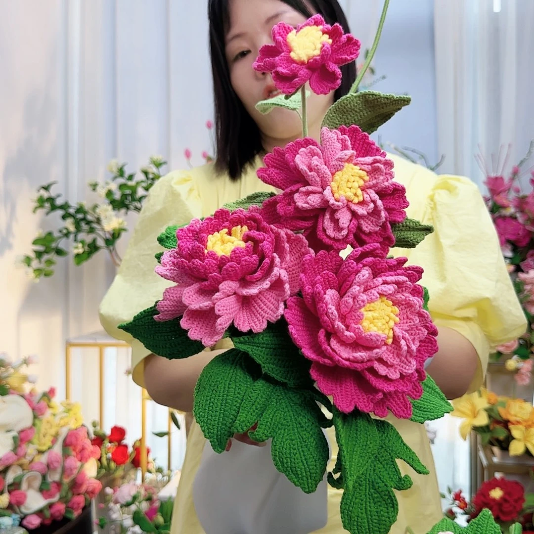 莱赛尔纤维棉手工钩织牡丹花3支