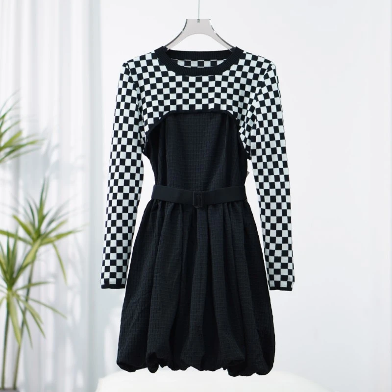 莉推荐【三C・伊】E445-1  上衣+收腰连衣裙两件黑色Y22310430G00