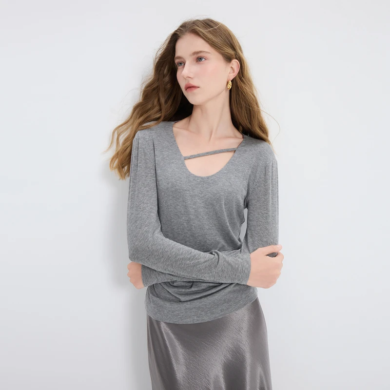 【莱赛尔】三彩丽雪leisure2025秋季新款设计感修身T恤套头上衣女