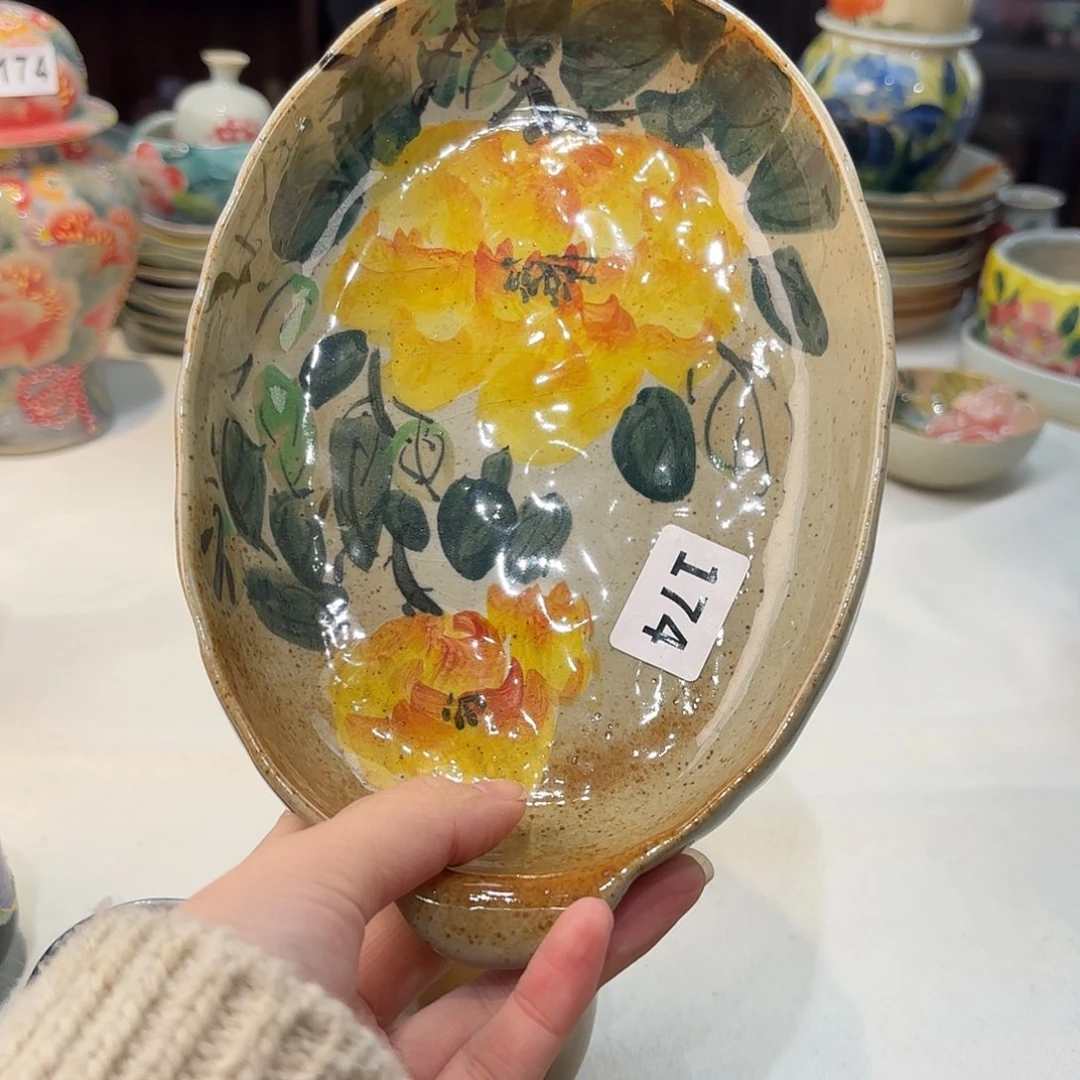 瓷片兔兔好可爱呀打