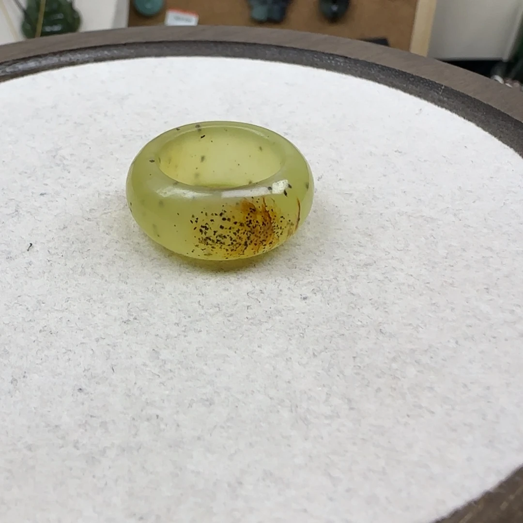 k***璐蛇纹石玉未镶嵌戒指17内经