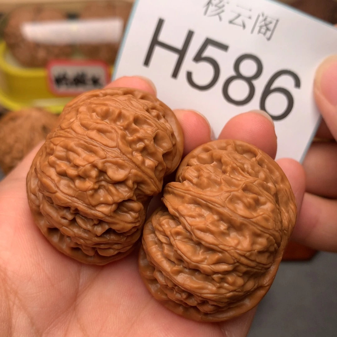 吊坠文玩核桃42肉球宫灯福利对