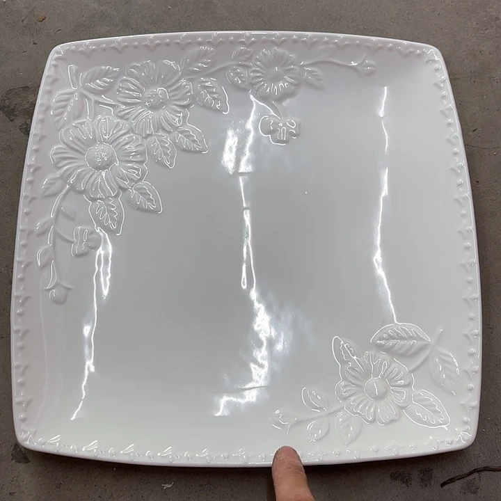 碟微瑕介意勿拍……1个