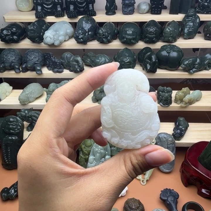 和田玉未镶嵌挂件