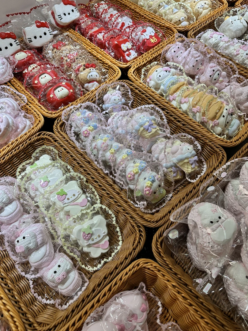 《瑕疵盒随心配》RROU-手工食品级硅胶捏捏留胶脱模瑕黑毛无法避免