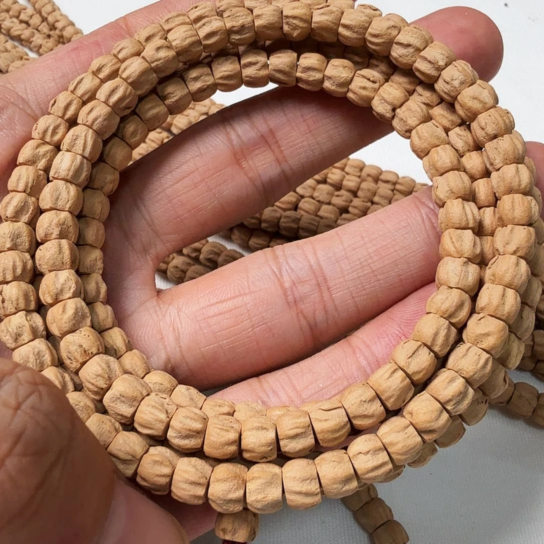 柏香籽/百香籽吊坠9