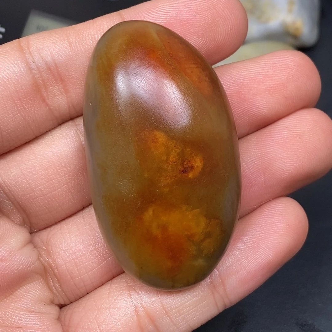 和田玉（糖玉）未镶嵌挂件