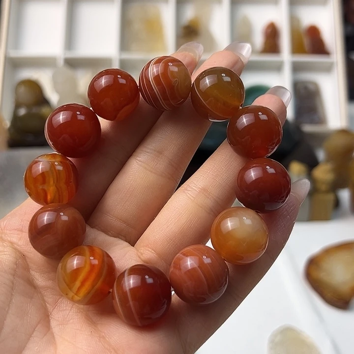 玛瑙/玉髓颈饰合金