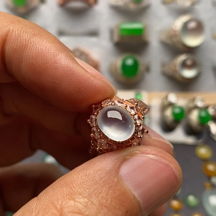 翡翠裸石冰种雪花棉戒面9.2*7.3*3.5