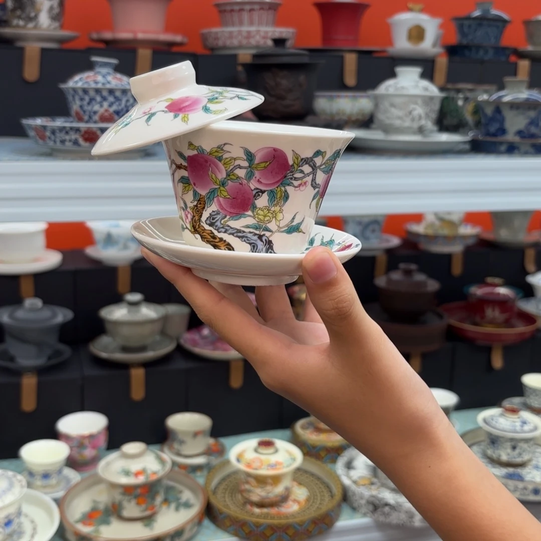 高端护肤的理念也不断