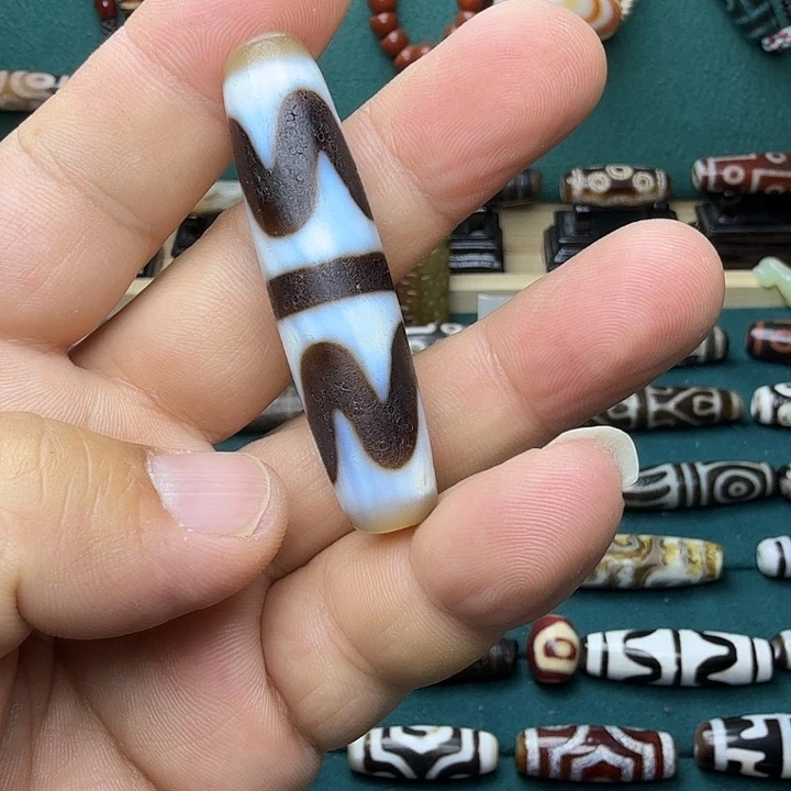 奕***玛瑙/玉髓未镶嵌颈饰