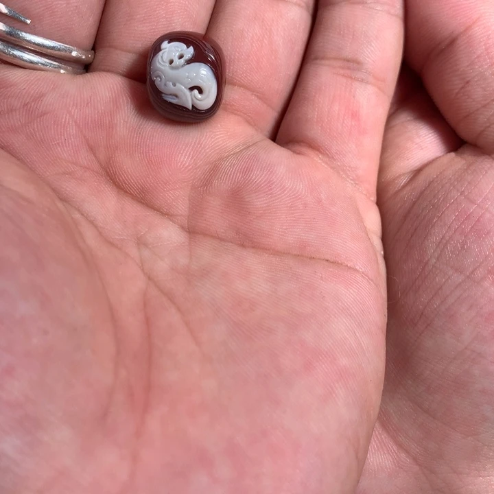 南红玛瑙珠子未镶嵌