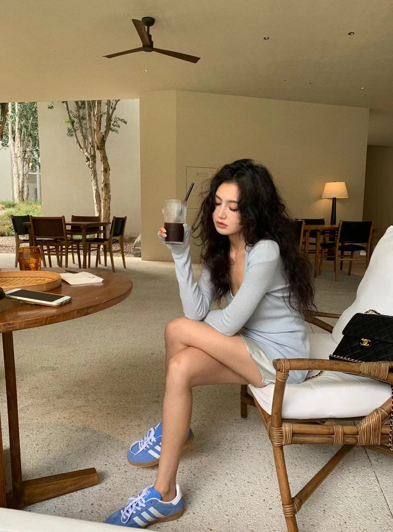 露背辣妹绑带中长款T恤2024春季新款韩版纯欲风气质ins纯色上衣