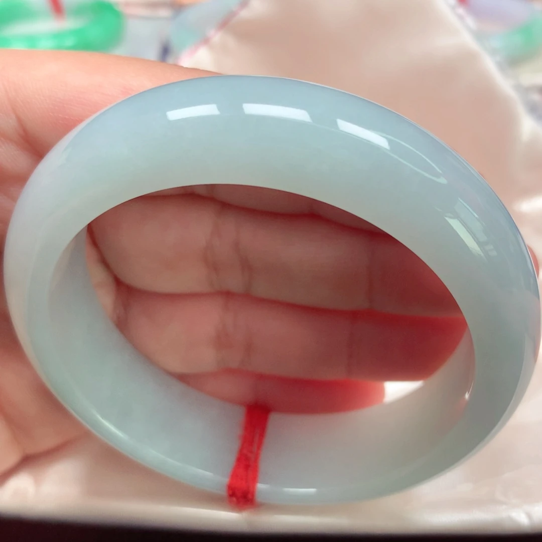 翡翠手镯未镶嵌4胶底轮胎