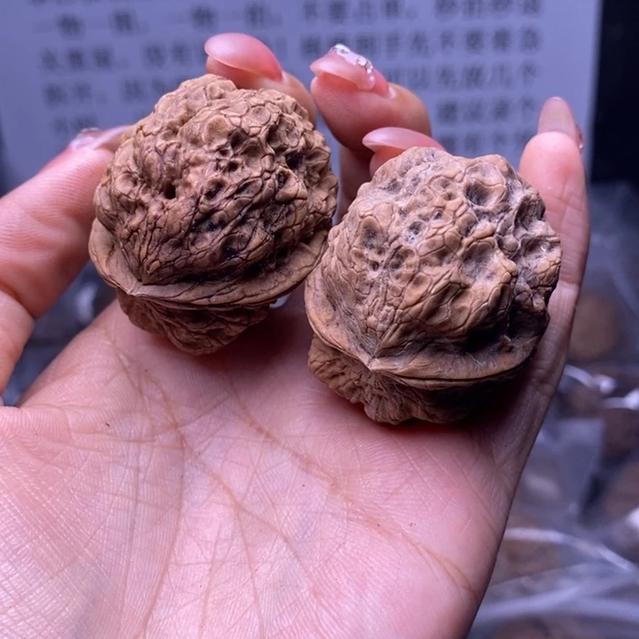 核桃云南野生铁核桃183号40mm