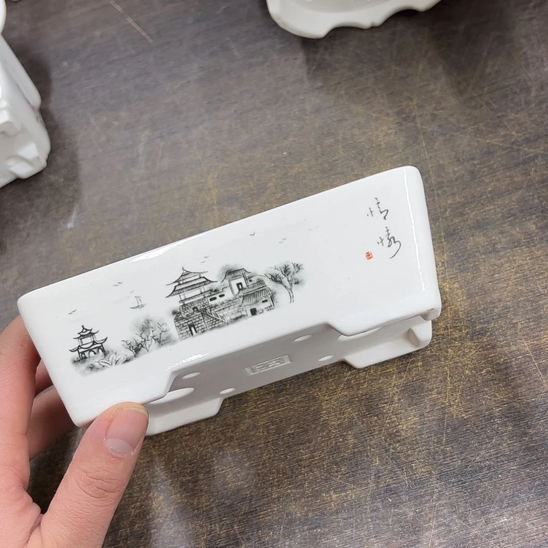 紫砂花盆973号瑕疵15/11/4.5cm